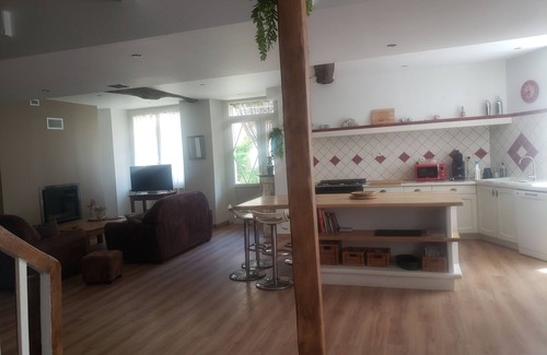 Villeneuve-d'Olmes House | Large house at the foot of the mountains