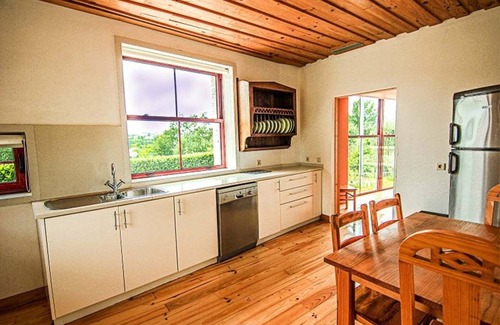 Santa Luzia House | Large House in Amares | Groups, Families, Gatherings