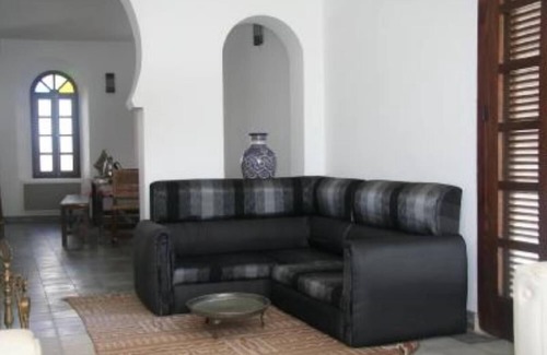 Medina House | large house in medina ocean view