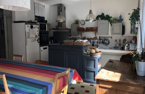 Toulouse East House | Large house in the city center, garden, garage.