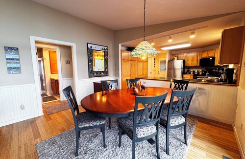 Empire House | Large house on beautiful lake, adjoins Sleeping Bear Dunes National Lakeshore