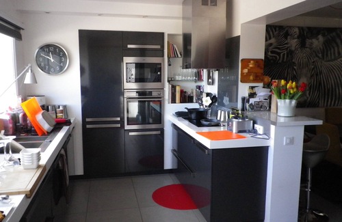 Garrigues House | large house on hill 5 minutes from Nimes CV