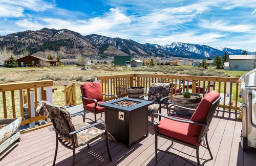 Thayne House | Large House with 2 King Beds, Game Room and Deck, 60 minutes from Jackson Hole