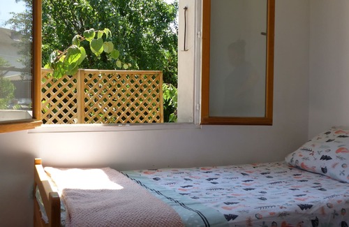 Thonon-les-Bains House | Large house with garden 5 minutes' walk from the center of Thonon