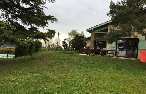 Limonest House | Large house with swimming pool near Lyon ideal for families with children