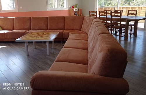 Nerac Cottage | Large ideal house for families and/or telecommuting. Heated cottage.