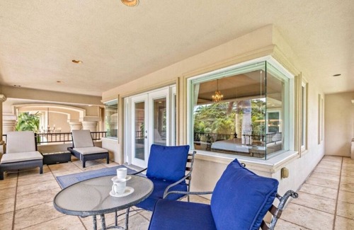 Kahala House | Large Kahala Estate with Oceanview