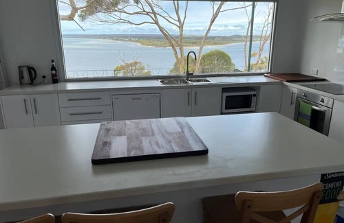 American River House | Large Kangaroo Island Beach House, 180* Views, 4 bedrooms - 10% discount August