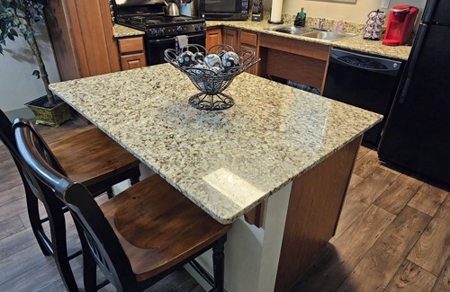 South Jordan Apartment | Large King Suite, Comfy Beds, Hot Tub, Gym, Wi-fi