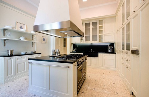 Griante Villa | Large Lake Como Villa with 7 + Bedrooms