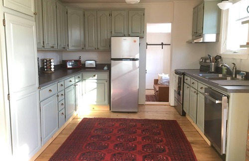 Peaks Island House | Large, light filled 4 bedroom house - walk to ocean and ferry