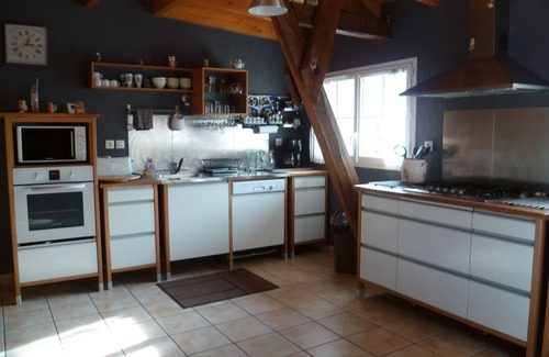 Ilheu Cottage | Large lodging rual 11 pers
