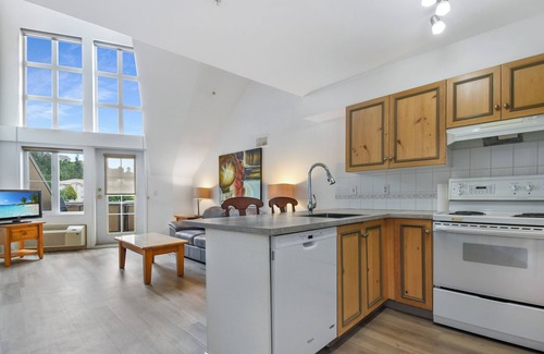 Quail Ridge Apartment | Large Lofted Condo Perfect For Families! (316)