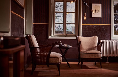 Ebersbach House | Large, lovingly renovated factor house with sauna