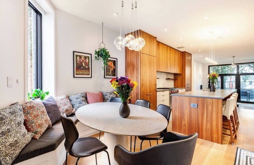 Georgetown House | Large, luxurious, brand new 4-bedroom townhome in the center of Georgetown