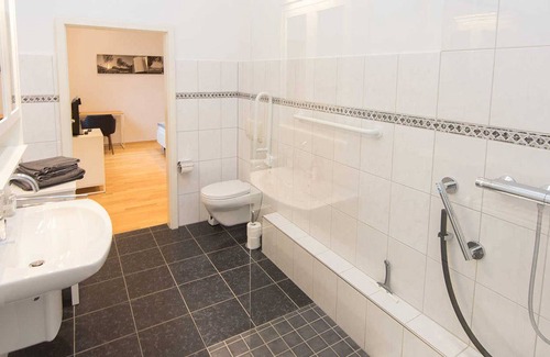 Stadtlohn Apartment | Large luxury apartment in the old locomotive shed in Stadtlohn - LokoMotel apartment with 165 m²