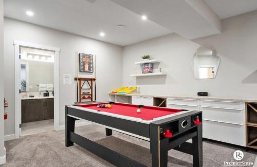 Southeast Calgary House | Large Luxury Home Featuring Entertain Room with Karaoke Air Hockey and Pool Table