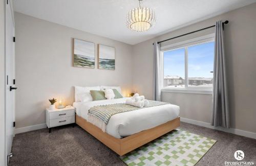 Southeast Calgary House | Large Luxury Home Featuring Entertain Room with Karaoke Air Hockey and Pool Table
