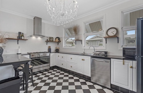 Burleigh Waters Apartment | Large Luxury studio, close to beach, newly renovated, deck, BBQ, carport