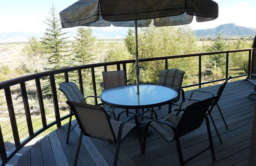 Teton Village Condo | Large Luxury Town House right in the Village!