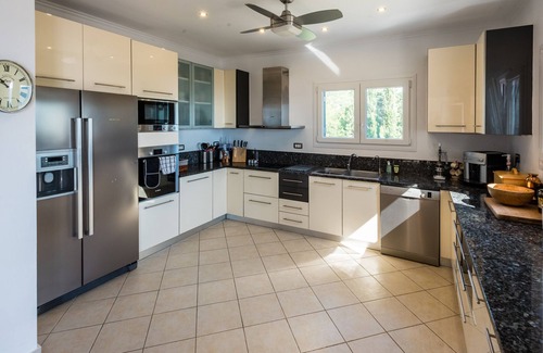 Nidri Villa | Large luxury villa on Lefkada with breathtaking Ionian views