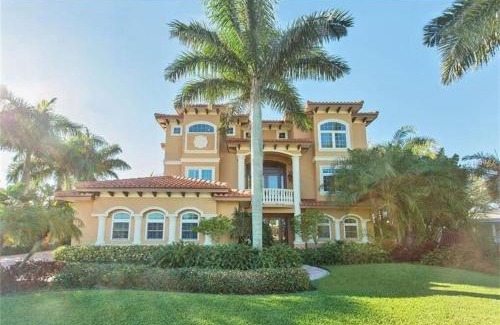 Indian Rocks Beach House | Large Mediterranean Oasis - Water Views & Pool