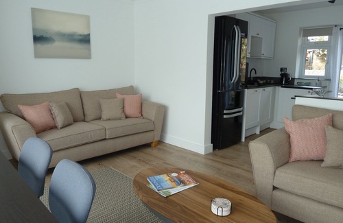 Brixham House | Large Modern 4 Bed House can be arranged as 2 separate connecting apartments.