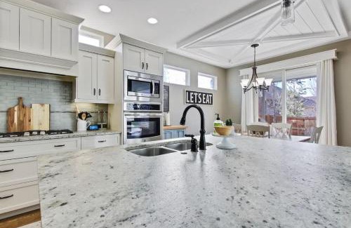 Meridian House | Large Modern 6 Bedroom Farmhouse with Custom Theat