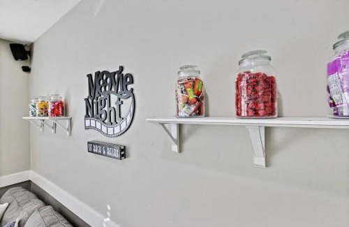 Meridian House | Large Modern 6 Bedroom Farmhouse with Custom Theat