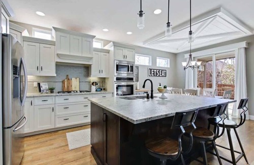 Meridian House | Large Modern 6 Bedroom Farmhouse with Custom Theat