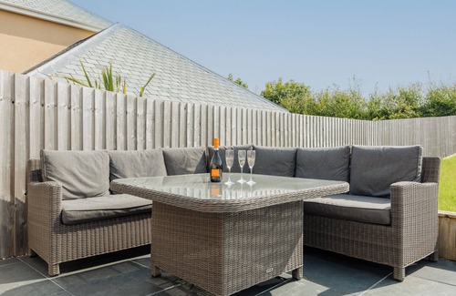Marhamchurch House | Large modern home close to Bude's beautiful beaches