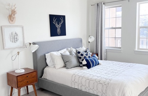 Midway House | Large Modern Mountain townhome - 15 minutes to Park City