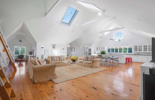 Mattituck House | Large Modern North Fork Barn: Vineyards in Backyard
