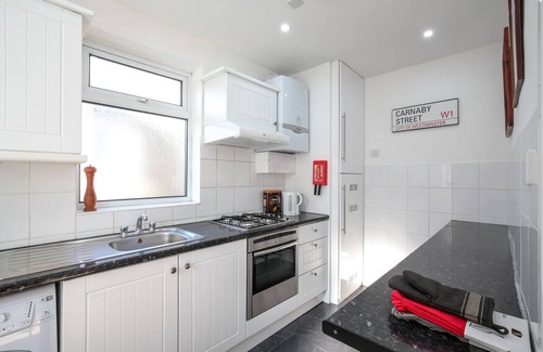 Harringay House | Large Modern Spacious House 6 Bedrooms 5 Bathrooms
