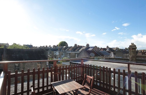 Harringay House | Large Modern Spacious House 6 Bedrooms 5 Bathrooms