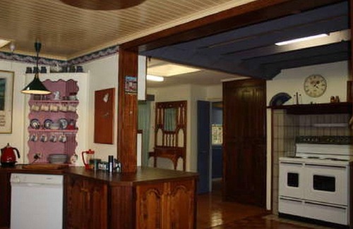 Faulconbridge House | Large Mountain Home Adjoining National Park