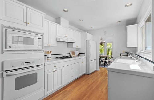 Stevens House | Large N Capitol Hill home for family retreat