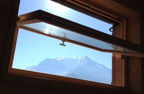 Saint-Gervais-les-Bains Ski Chalet | Large new chalet, calm and bright, breathtaking view of Mt Blanc