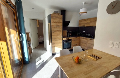 Monetier-les-Bains Apartment | Large new T2 with terrace: le dahu perché
