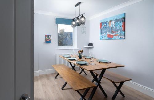 Chysauster House | Large newly refurbished modern house, part sea views, south facing garden, parking
