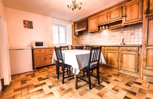 Montsecret-Clairefougere Villa | Large Normandy house with SPA