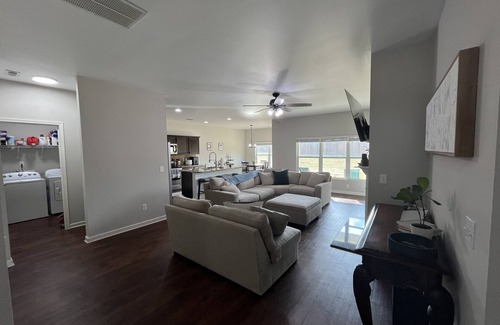 Fort Gordon House | Large Open Concept Home <20 min from Augusta National