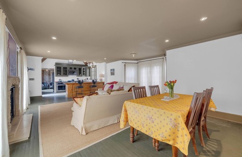 St. Andrews House | Large peaceful farmhouse with pool and big garden in beautiful Saint Andrews