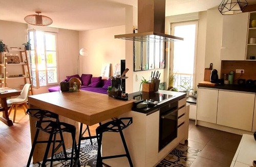 Clamart Apartment | Large, pleasant duplex apartment on top floor