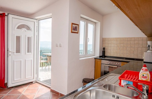 Mrcevac Apartment | Large Pool, Sun Terraces, Sea and Mountain Views, Sea 2 kms,Family Friendly