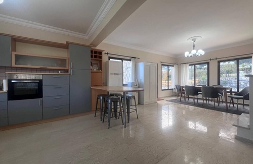 Zeytinlik Villa | Large Private Bungalow Villa Family Friendly