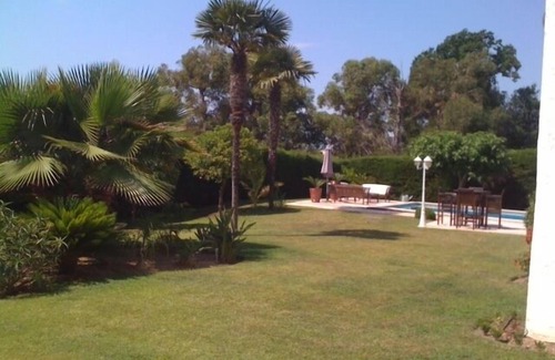Antibes Apartment | Large Private garden apartment LIKE RENTING A VILLA
