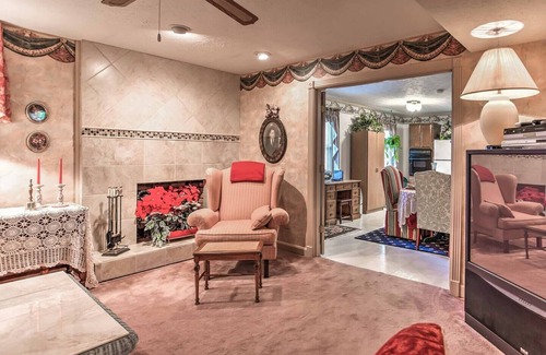 Danville House | Large & Private Guest House Apt w/Patio + Views!nn