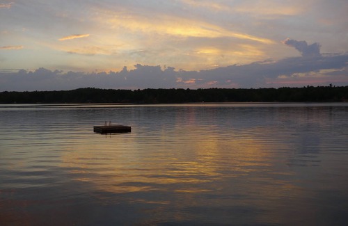 Drummond-North Elmsley House | Large, Private Heritage Summer Home on Lake Mississippi