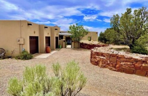 Lamy House | Large private, high end home with sweeping views on 13 acres.